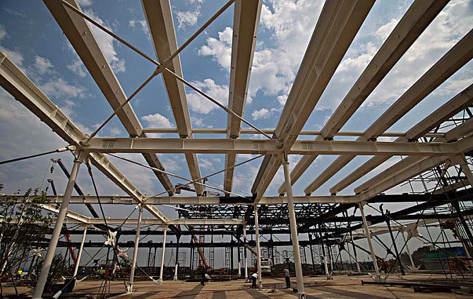 如何控制煙臺(tái)網(wǎng)架工程電焊連接應(yīng)力